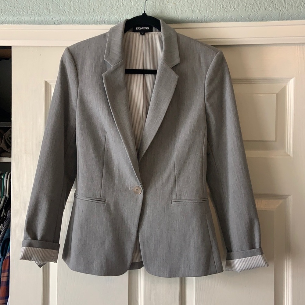 Express woman’s jacket